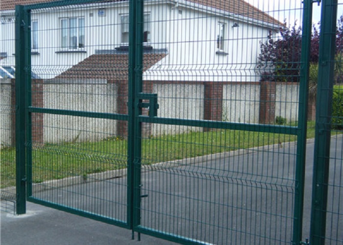 Powder Coating Fence, Rails, Gates